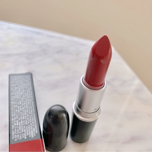 MAC 510 Lady Bug Red Lustre Lipstick - Picture 1 of 8